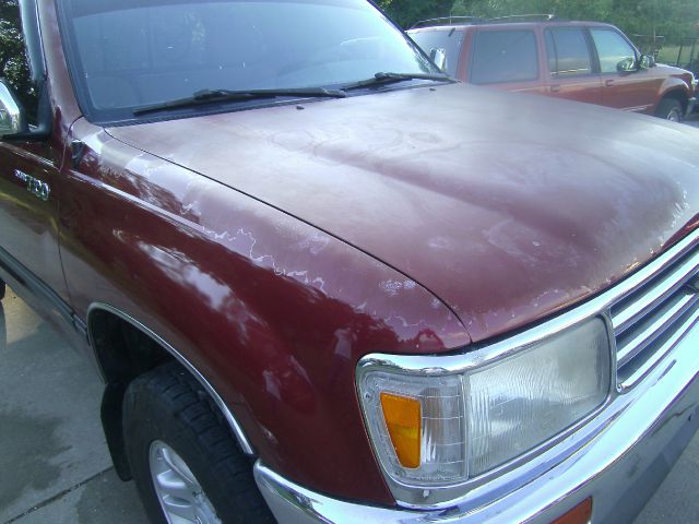 Toyota T100 1996 photo 1