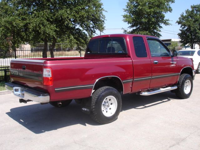 Toyota T100 1997 photo 1