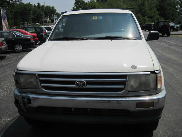 Toyota T100 1998 photo 3