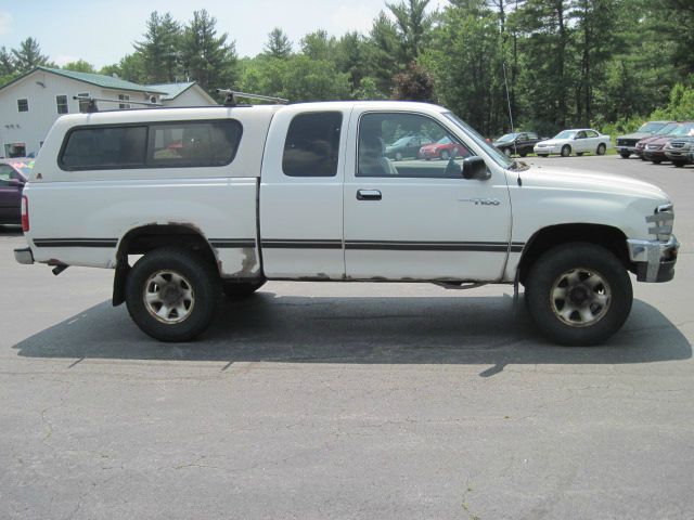 Toyota T100 1998 photo 4