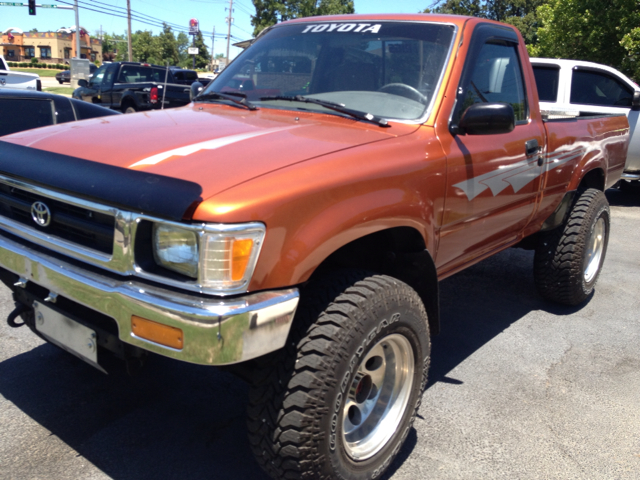Toyota Tacoma 1992 photo 3