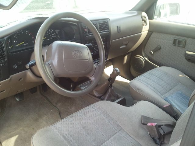 Toyota Tacoma 1995 photo 3
