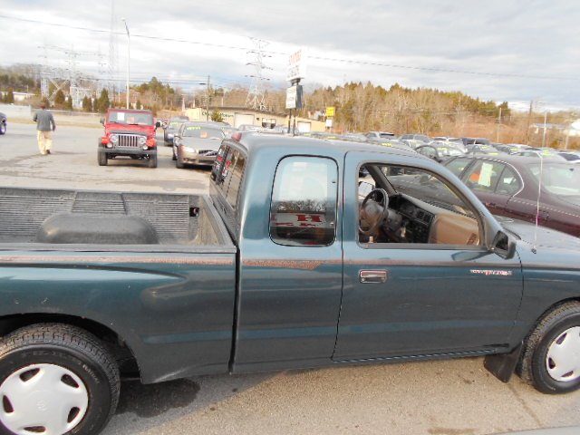 Toyota Tacoma 1995 photo 3