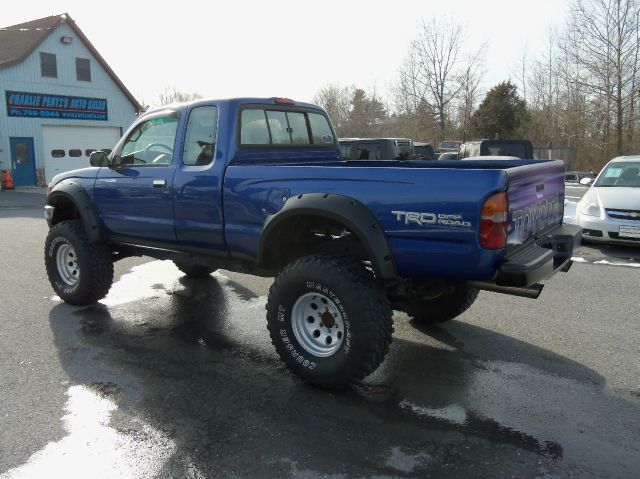 Toyota Tacoma 1996 photo 1