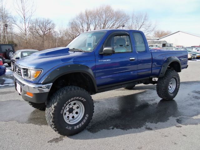 Toyota Tacoma 1996 photo 2