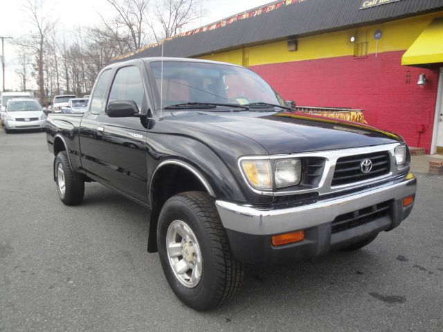 Toyota Tacoma 1996 photo 1
