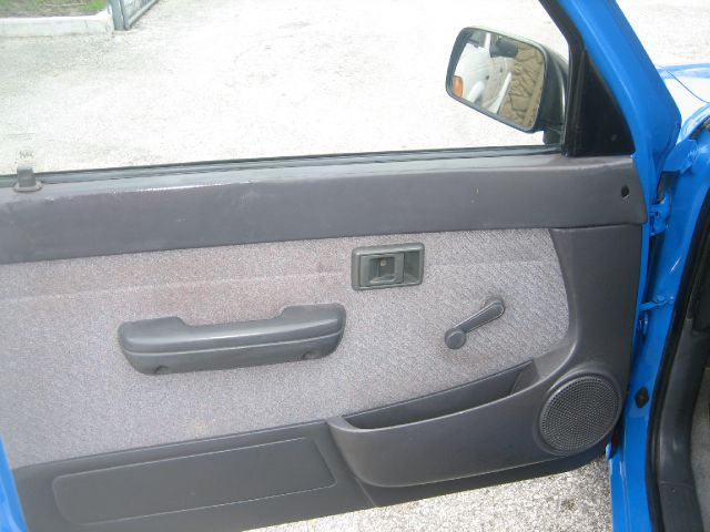 Toyota Tacoma 1996 photo 1