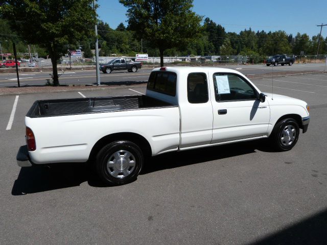 Toyota Tacoma Touringcertified Vehicle Pickup Truck