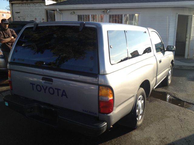 Toyota Tacoma 1996 photo 4