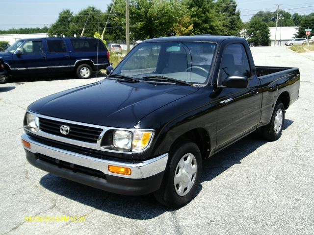 Toyota Tacoma 1996 photo 2