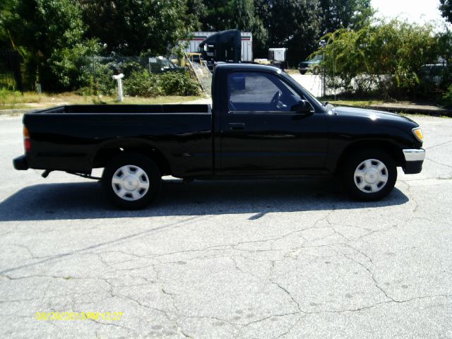 Toyota Tacoma 1996 photo 3