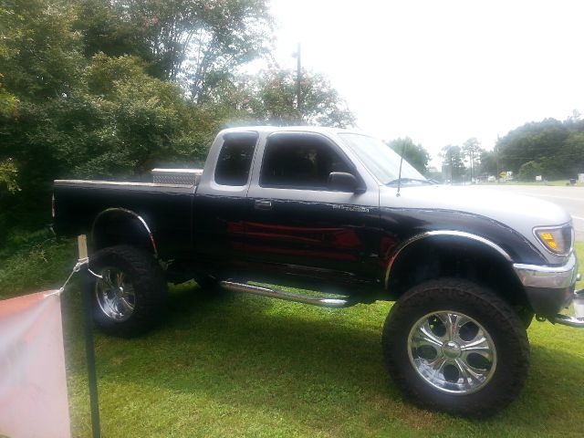 Toyota Tacoma 1996 photo 1