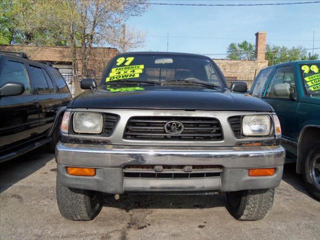 Toyota Tacoma Supercab 4X2 2D Pickup