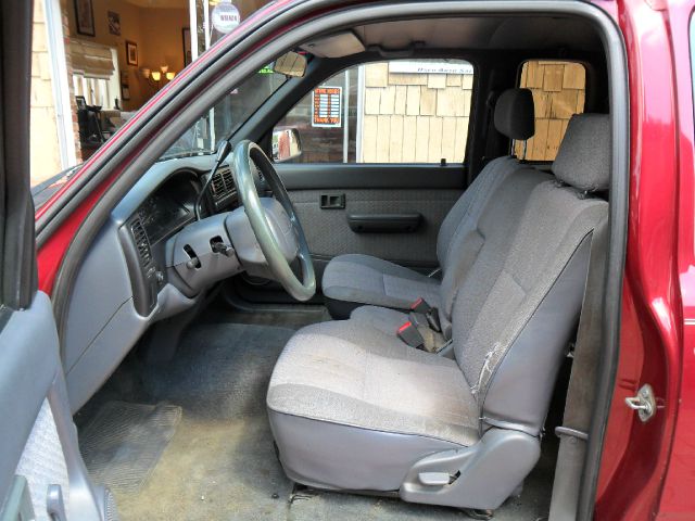 Toyota Tacoma 1997 photo 2