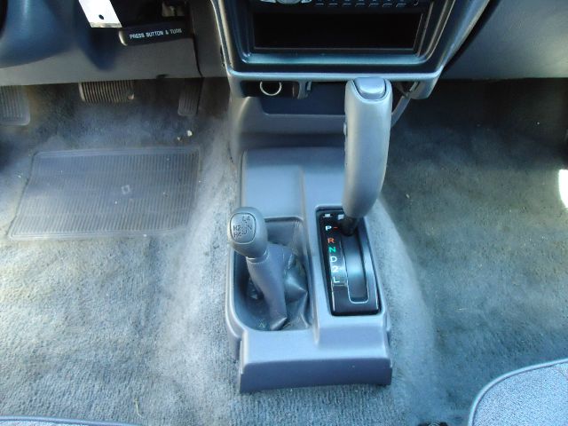 Toyota Tacoma 1997 photo 11
