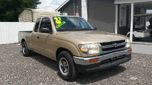 Toyota Tacoma 1997 photo 1