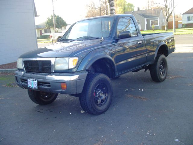Toyota Tacoma 1998 photo 2