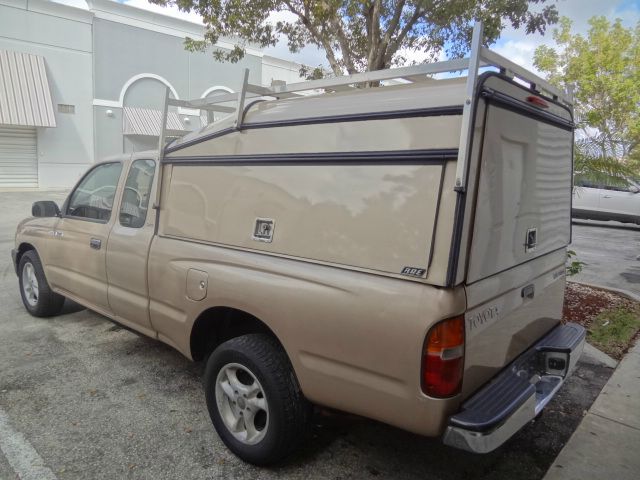 Toyota Tacoma 1998 photo 3