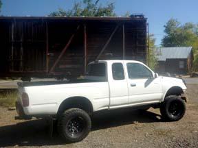 Toyota Tacoma 1999 photo 2