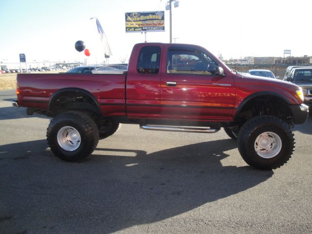 Toyota Tacoma 1999 photo 1
