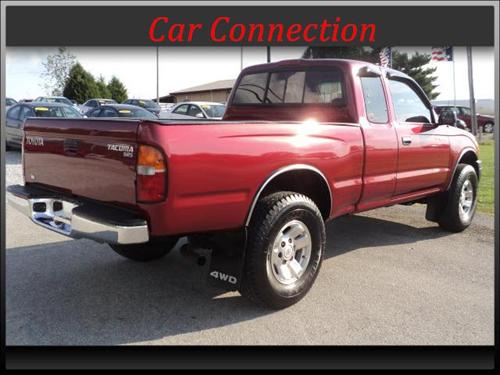 Toyota Tacoma 1999 photo 2