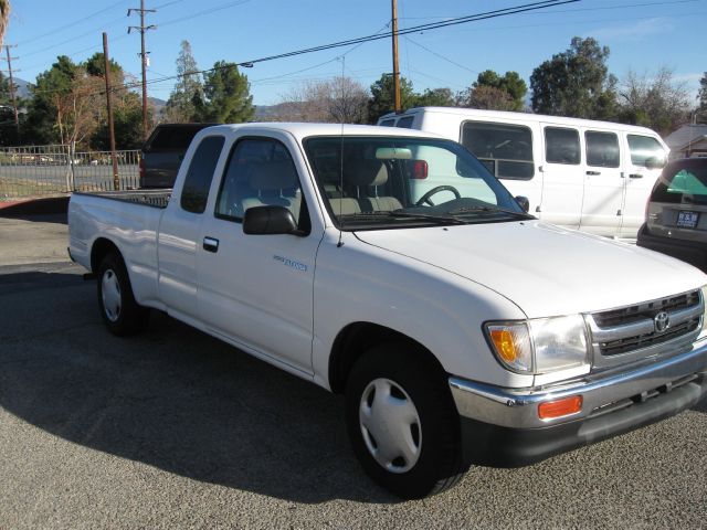 Toyota Tacoma 1999 photo 3