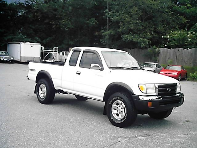 Toyota Tacoma 1999 photo 1