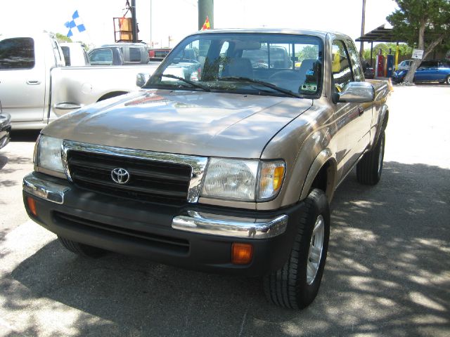 Toyota Tacoma 1999 photo 3