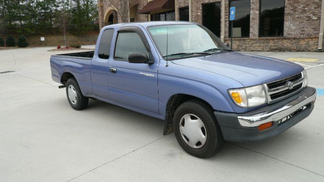 Toyota Tacoma 1999 photo 2