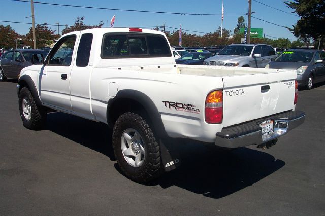 Toyota Tacoma 2001 photo 4