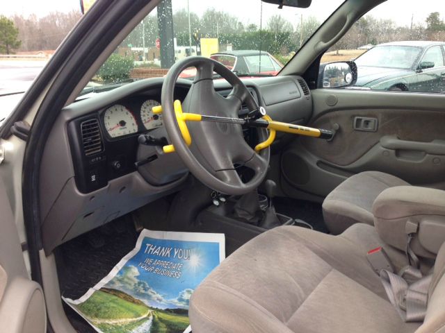 Toyota Tacoma 2001 photo 4