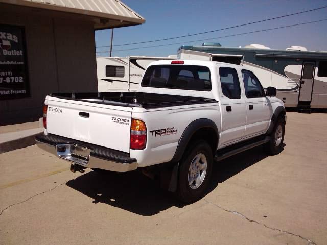 Toyota Tacoma 2001 photo 3