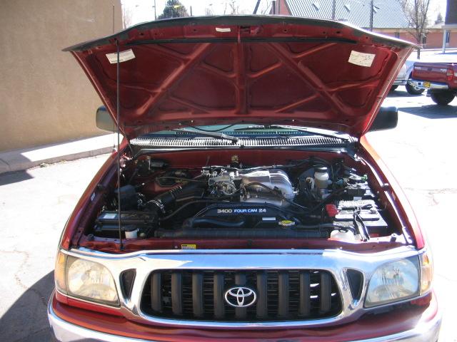 Toyota Tacoma 2001 photo 2