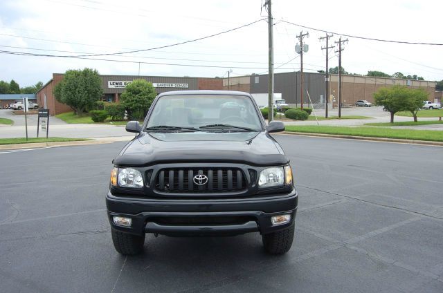 Toyota Tacoma 2002 photo 2