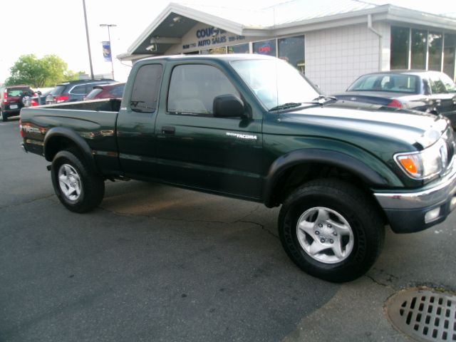 Toyota Tacoma LT Pickup 4D 6 1/2 Ft Pickup Truck