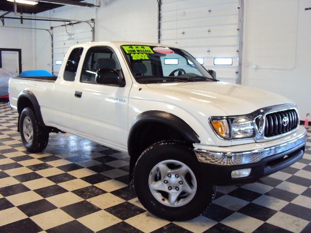 Toyota Tacoma Base Pickup