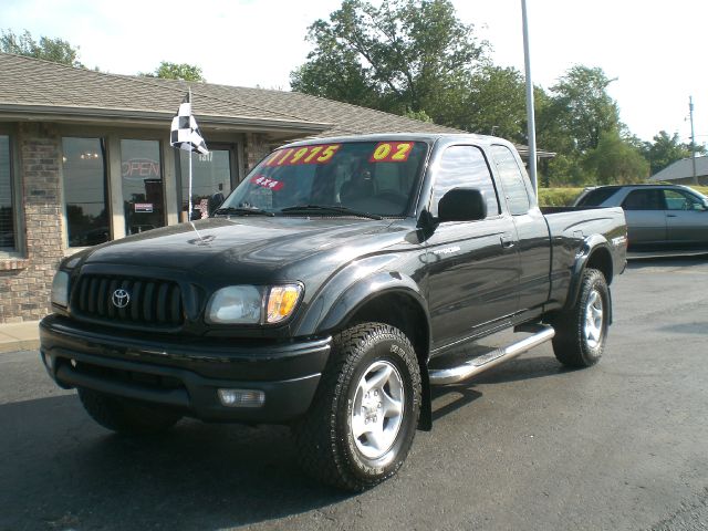 Toyota Tacoma LT Pickup 4D 6 1/2 Ft Extended Cab Pickup