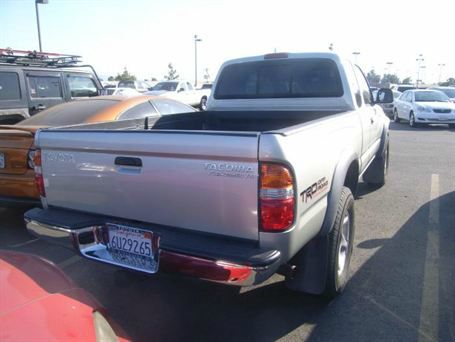Toyota Tacoma SLT Laramie Big Horn Pickup Truck