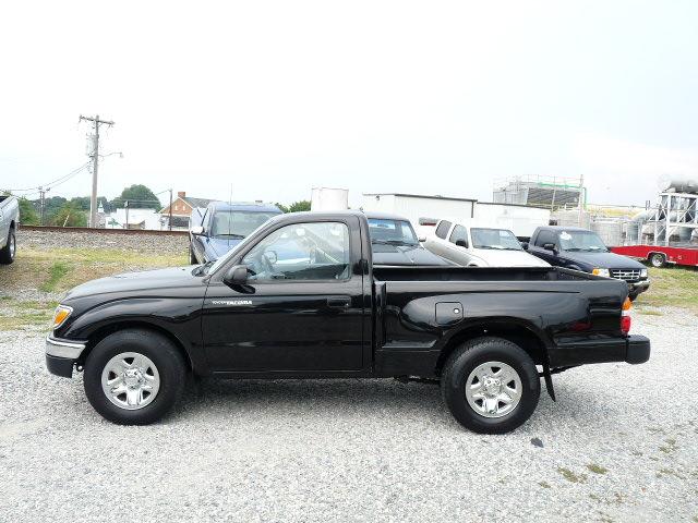 Toyota Tacoma AWD SL Pickup