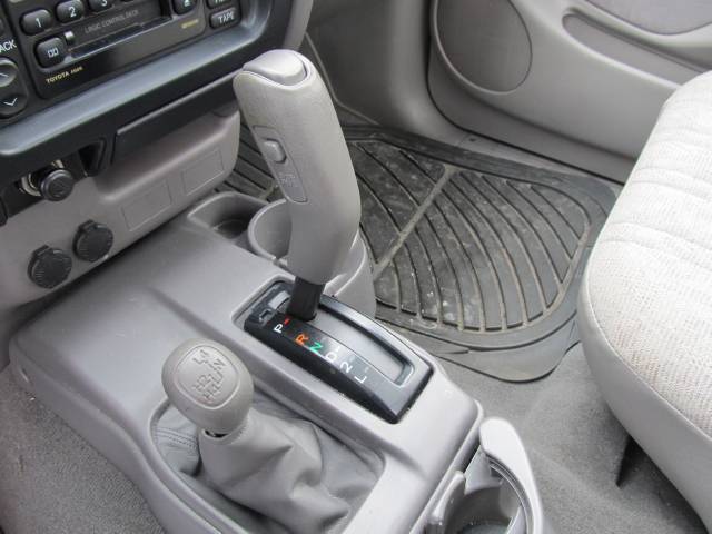 Toyota Tacoma 2002 photo 5