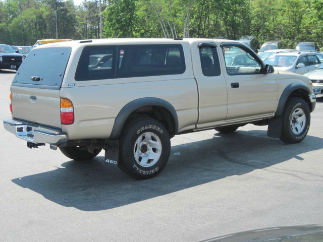 Toyota Tacoma AWD SL Pickup Truck
