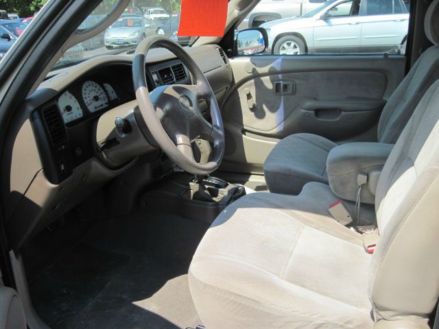 Toyota Tacoma 2002 photo 1