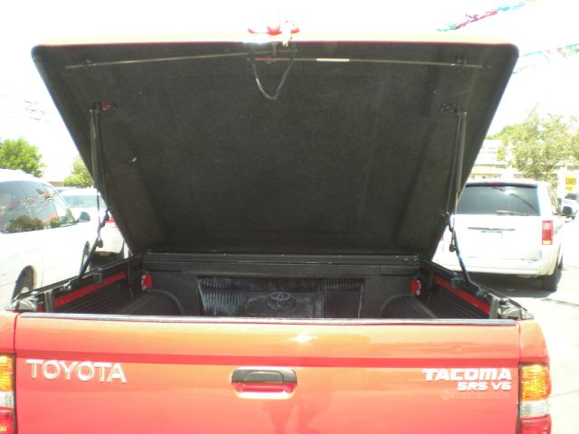 Toyota Tacoma 2002 photo 1