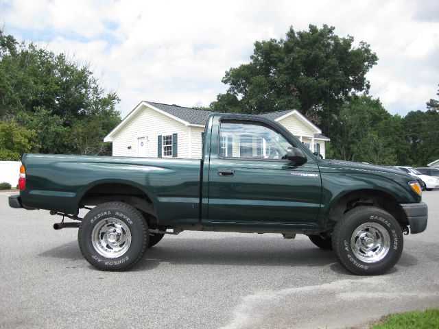Toyota Tacoma 2002 photo 2