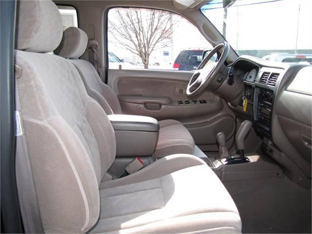 Toyota Tacoma 2002 photo 1