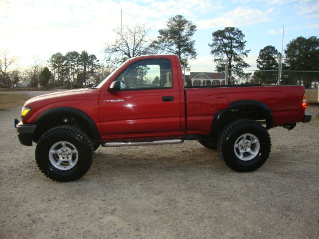 Toyota Tacoma 2002 photo 2