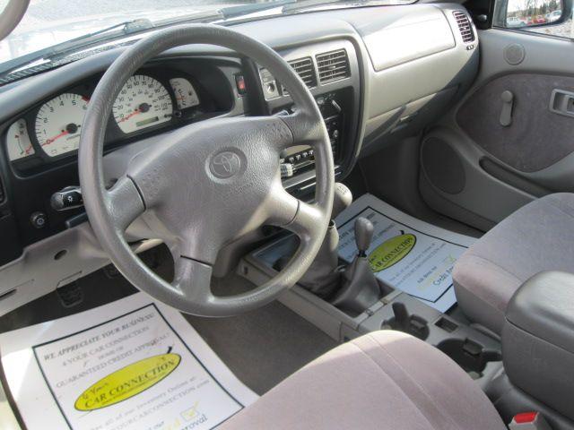 Toyota Tacoma 2002 photo 5