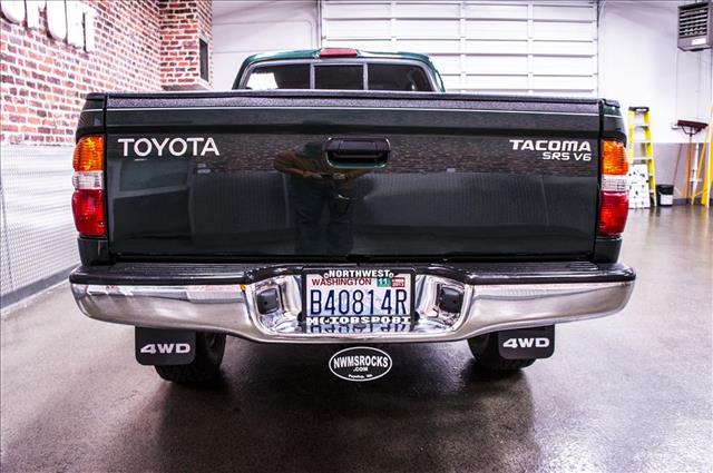 Toyota Tacoma Base Pickup Truck