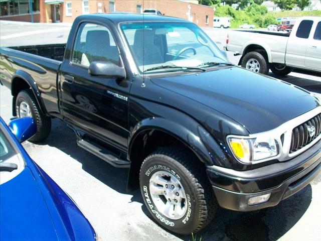 Toyota Tacoma XLT 2WD Pickup Truck