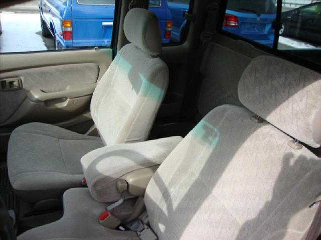 Toyota Tacoma 2002 photo 4